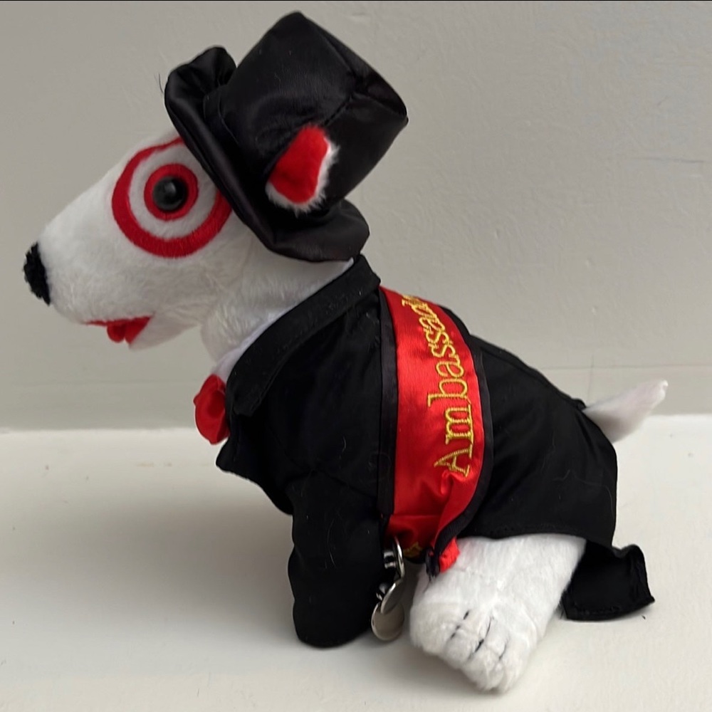 2010 Fast and Friendly Ambassador - Target Dog